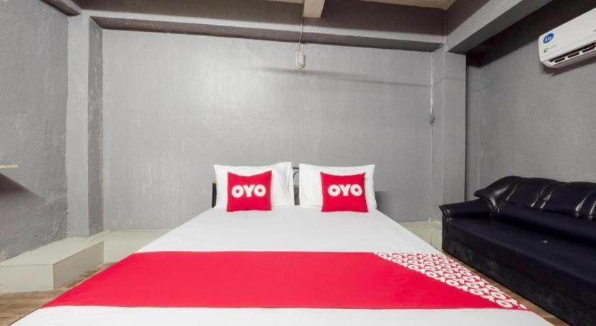 Oyo 1066 Encore Sea Side Pattaya Exterior photo